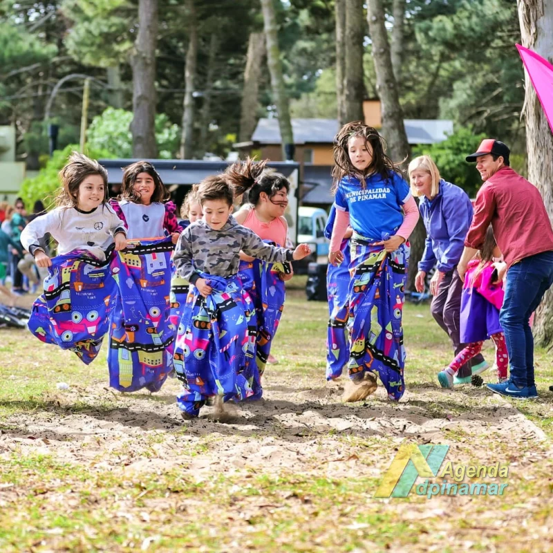vacaciones de invierno con juegos en las plazas