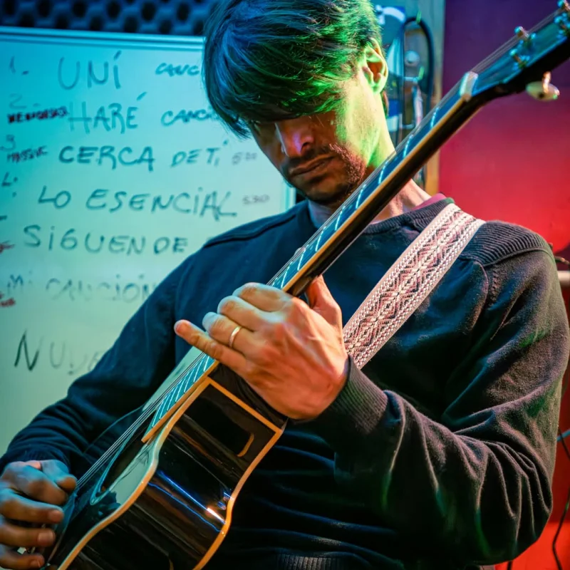 dani sbarra en el teatro