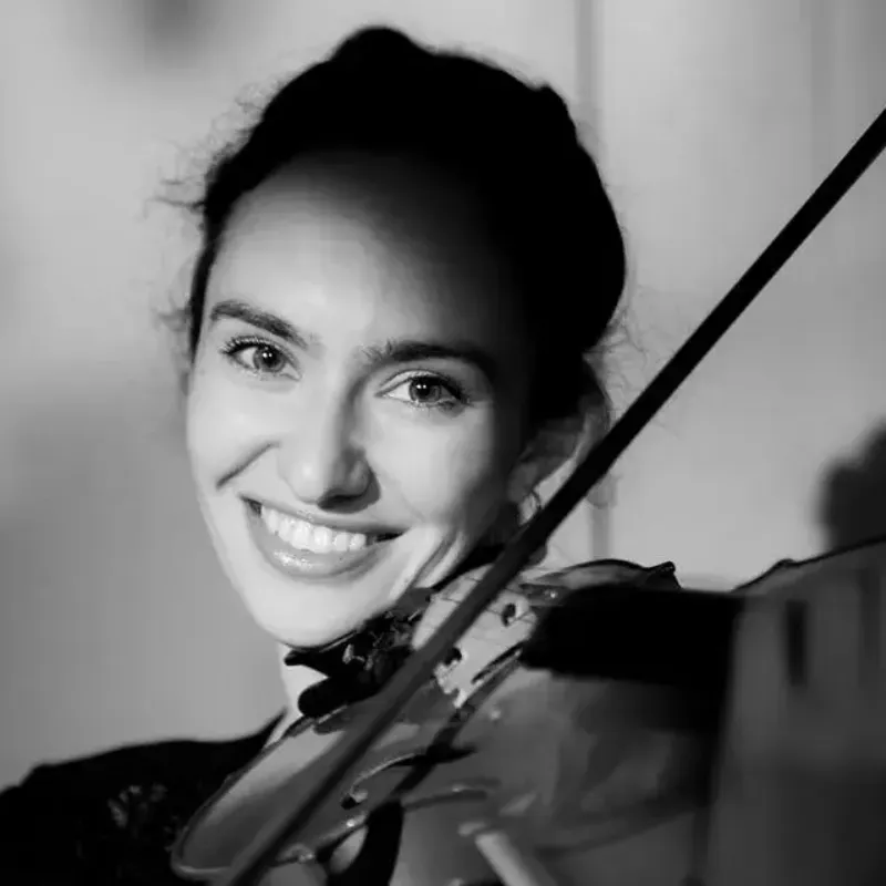 Elizaveta Akbalkan en casa mefi