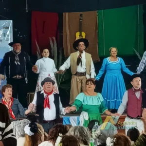 Peña folklórica en club pinamar con de alla ite